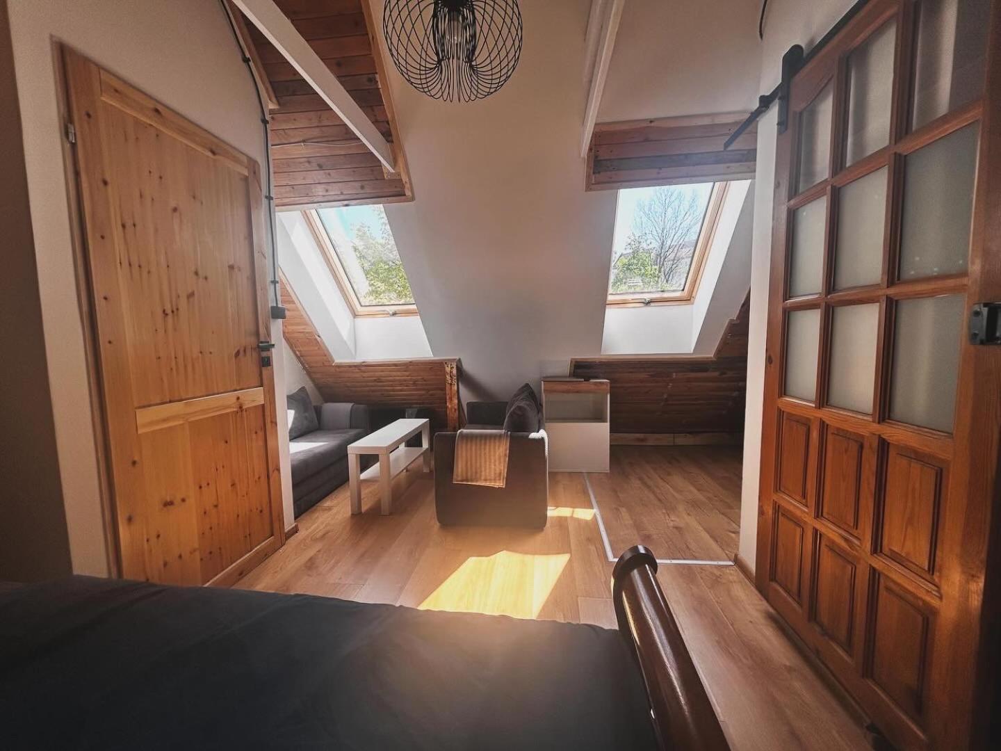 Hotel Jelonkowo Jelení Hora Exteriér fotografie